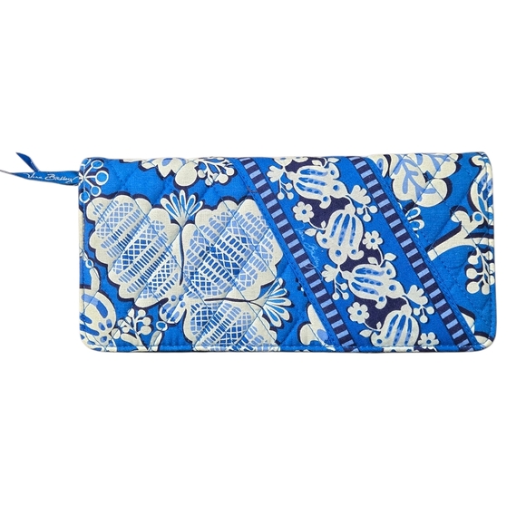 Vera Bradley Opera Style Clutch Magnetic Snap Wallet Retired Blue Lagoon Pattern - Picture 2 of 9